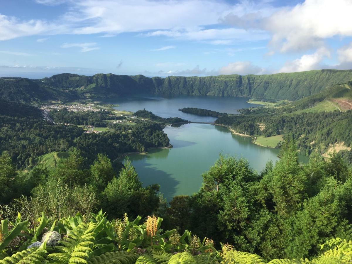 Ap's Do Ponta Delgada (Sao Miguel)